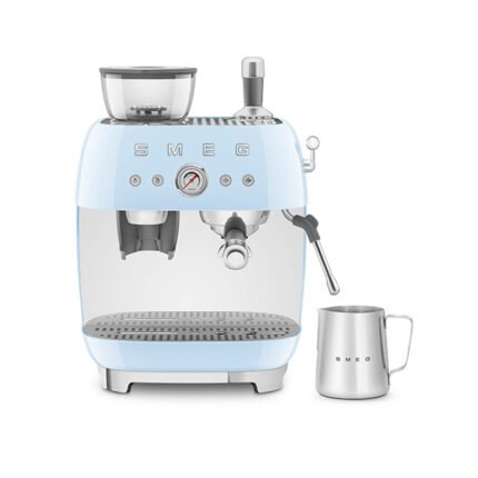 Machine à café expresso 2,4 L 1650W EGF03PBEU Smeg